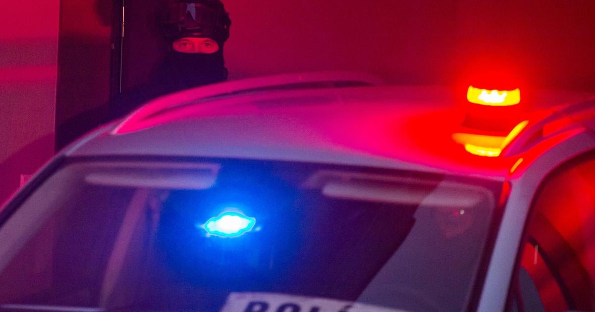 UBOK zasahoval pri podozreni z korupcneho konania vysetrovatel obvinil dve osoby