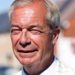 Britsky parlamentny dozorny organ opat zacal vysetrovanie Faragea