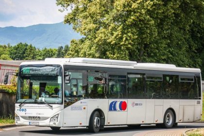 Cestujucich cakaju od septembra zmeny skolaci aj dochadzajuci do prace ich pocitia