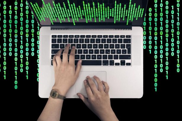 Europke urady sa domnievali ze pouzivaju zapadny software mal vsak kod z ruska a peciatku tamojsej tajnej sluzby