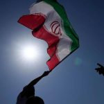 Iran pohrozil statom Perzskeho zalivu znicenim energetiky v pripade uderov USA