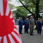 Japonsky minister obrany navstivil kontroverznu svatynu Jasukuni