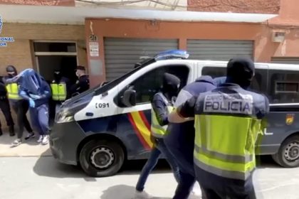 Muz usiel zo styroch vaznic opat ho chytili v spanielsku