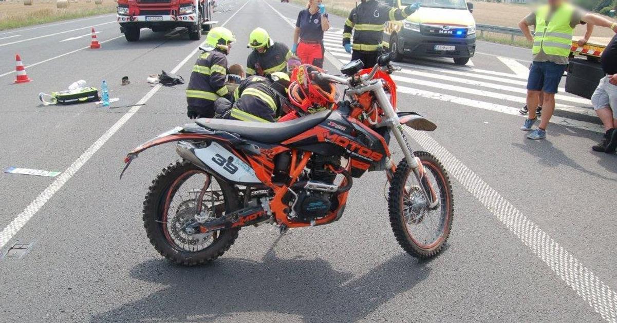 Na motorke jazdil bez vodicaka a s dvoma promile zrazil sa s nakladiakom
