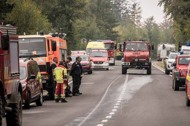 Nemecke pohranicne mesto nariadilo ciastocnu evakuaciu z dovodu rozsiahleho poziaru v Belgicku