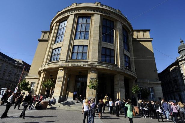 Pravo habilitovat a inaugurovat maju 18 vysoke skoly