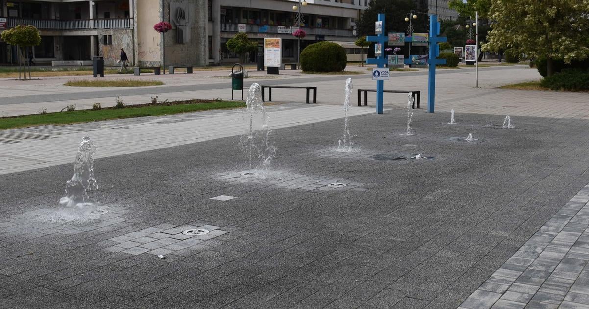 Pri poruche uniklo z fontany viac ako 400 kubikov vody Pitna voda v nej je luxus hovoria poslanci