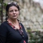 Priviazani k radiatoru pise Veronika Sikulova