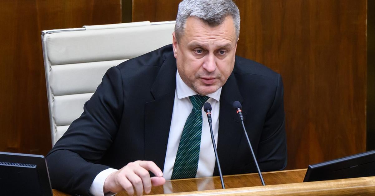 SNS pojde do volieb samostatne Danko planue zmeny v strane