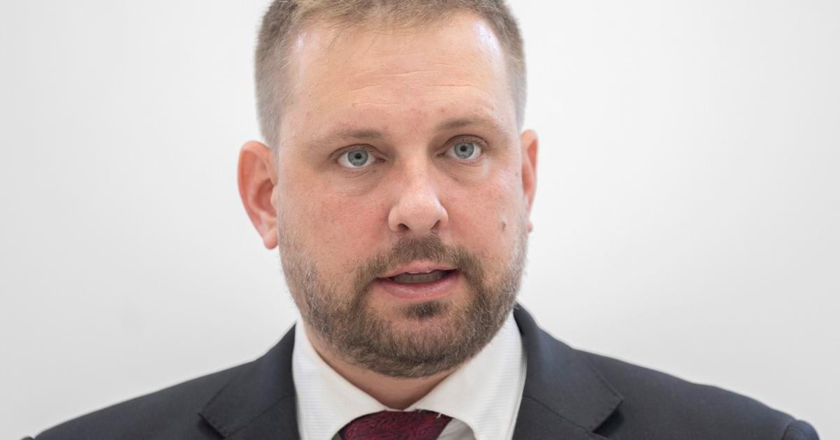 SaS vyzyva Saska aby zverejnil kompletny financny plan na dokonceni nemocnic