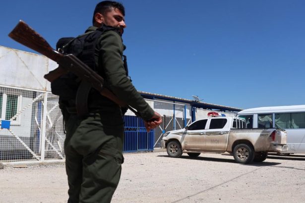 Syria prevezme kontrolu nad ruskymi zakladnami Rusko vsak ostane v krajine Dohoda meni ich fungovanie