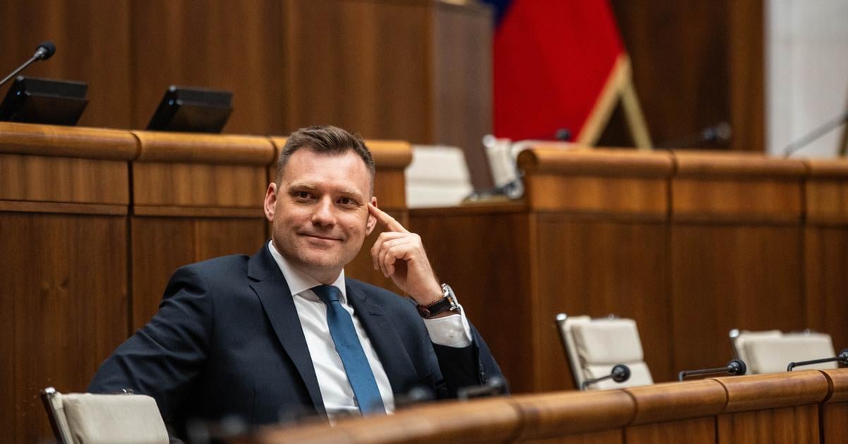 Vlastnictvo a sprava lesov v styroch narodnych parkoch prechadza plne pod narodny parky