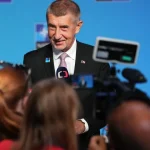 Babiš vidí hybridnú vojnu, no nekoná. Navrhuje európsku protiraketovú