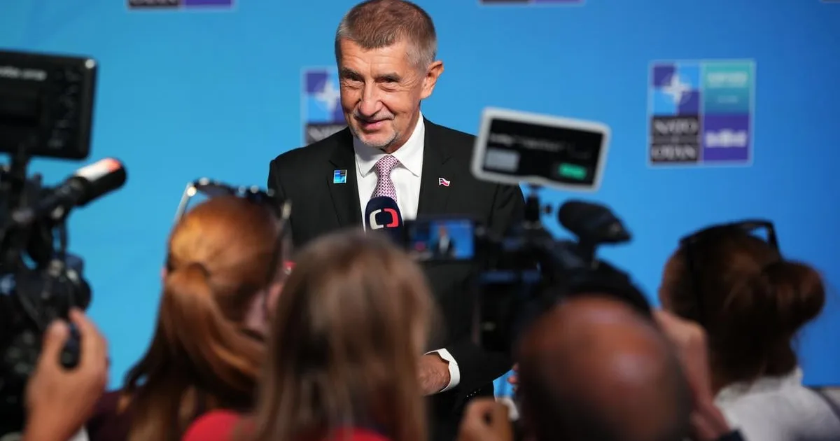 Babiš vidí hybridnú vojnu, no nekoná. Navrhuje európsku protiraketovú