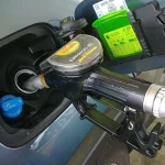 Cena nafty vo Francúzsku stúpla na priemerne 2,41 eura za liter