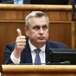 Danko sa spojil s opozíciou, Smer tomu chcel zabrániť