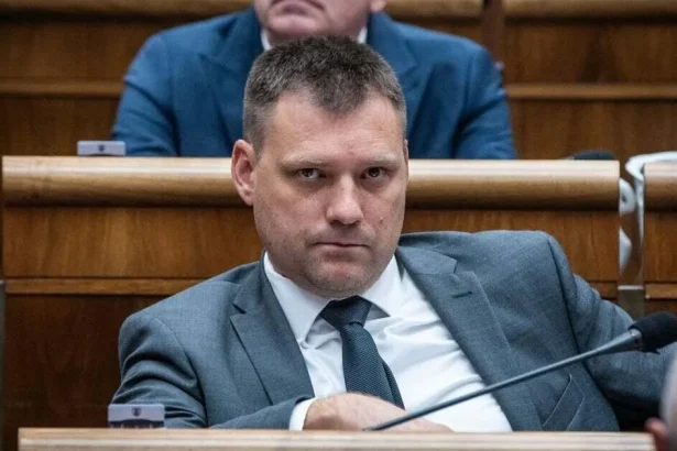 Danko uvalil na Fica Tarabu, Tomáš Taraba má teraz väčšiu