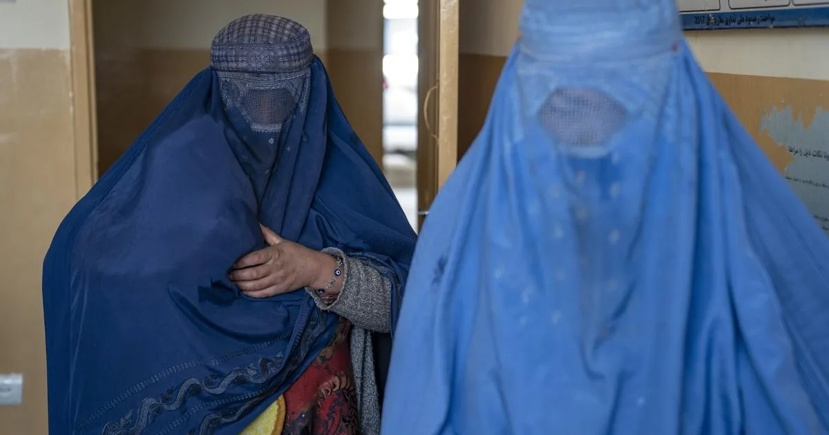 Desiatky krajín vyzvali Taliban, aby rešpektoval práva žien