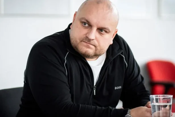 Do Očistca sa vracia prokurátor, ktorý tam robil prvé úkony. Tím posilní Ondrej Repa