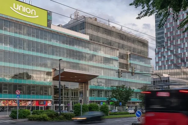 Fúzia Dôvery a Unionu získala prvotný súhlas od úradu pre dohľad