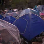 Grécko otvára pilotný tábor pre migrantov