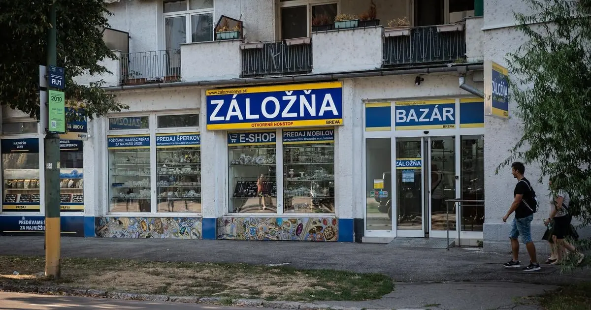 Hnutie PS navrhuje sprísniť pravidlá pre záložne. Obce by ich mohli zakázať