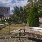 Japonci spia nad včelami, Holanďania farmárčia na Slovensku