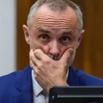 Kaliňák čelí konfliktu záujmov pri dodávkach pre armádu, tvrdí Valášek