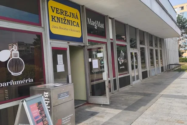 Košická pošta je rok prázdna, otvoria v nej reuse centrum nepotrebných vecí