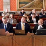 Krik v sále aj vypnuté kamery: Petíciu proti kritizovanej zámene majetku stiahli z rokovan