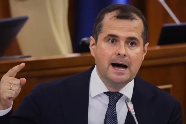 Moldavský parlament schválil 60-dňový výnimočný stav