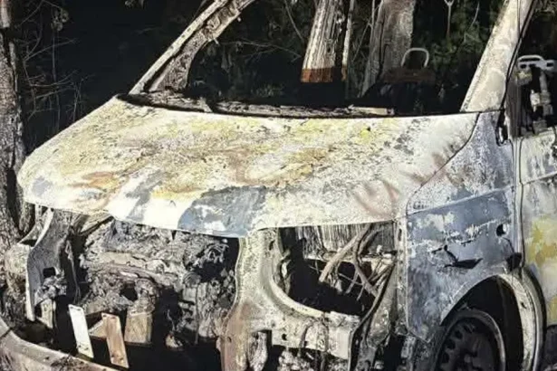 Na Ukrajinu ju poslali zachraňovať životy. Sanitka po zásahu zhorela, chystajú ďalšiu