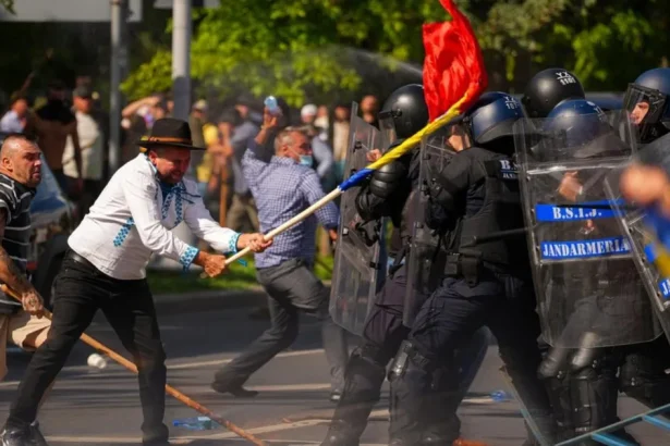 Násilnosti na proteste farmárov a pastierov v Rumunsku