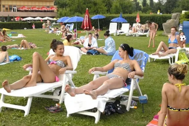 Nepredvídateľné počasie poznačilo letnú sezónu na košických kúpaliskách