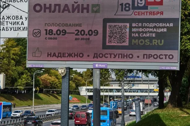 Neznámi hackeri zaútočili na infraštruktúru ruskej ústrednej volebnej komisie