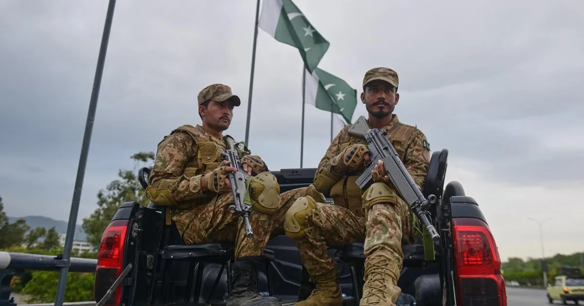 Pakistan v noci podnikol útok na desať cieľov