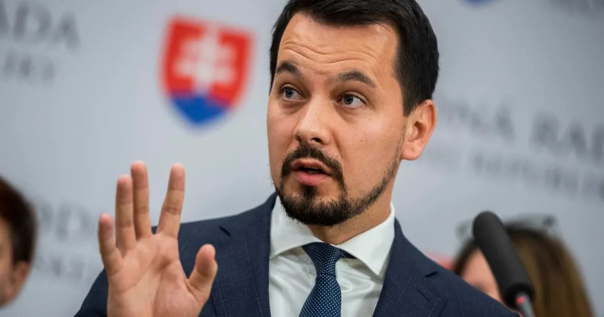 Parlament schválil nové pravidlá pre svoju činnosť