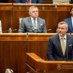 Pellegrini v parlamente ostro kritizoval opozíciu, koalícia mu trikrát zatlieskala