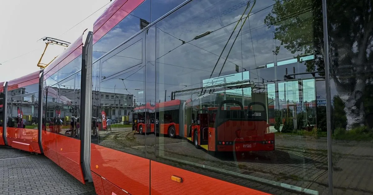 Polícia prešetruje poškodenie električkovej trate