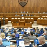 Poslanci ukončili svoje rokovanie diskusiou