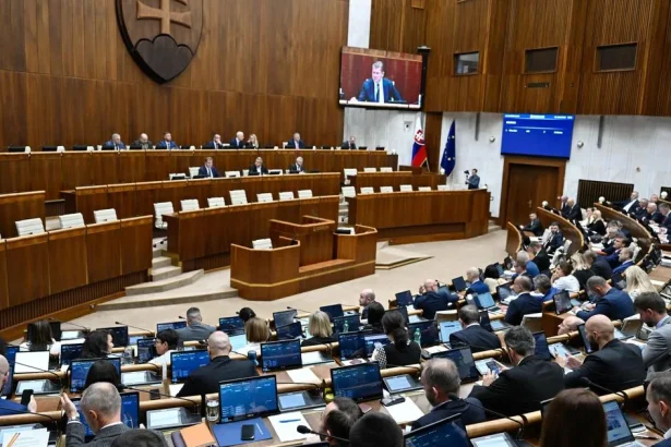 Poslanci uzavreli rokovanie rozpravou o novele športového zákona