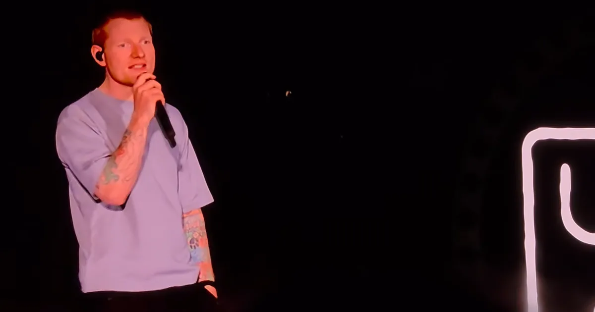 Prečo Ed Sheeran nedosiahol status Beatles?