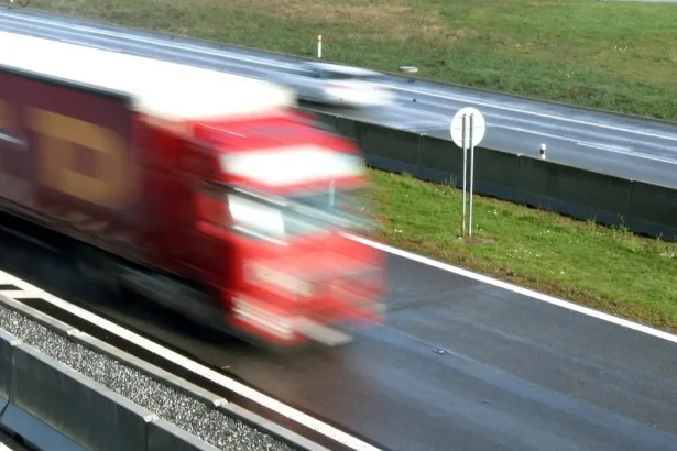Prieskum ukázal, ako si Slováci počínajú v cestnej premávke