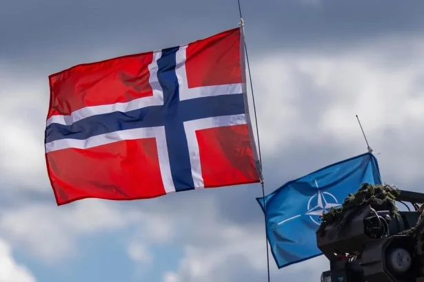 Rusi v Arktíde testovali tajnú technológiu na podmorské káble, NATO operáciu prekazilo