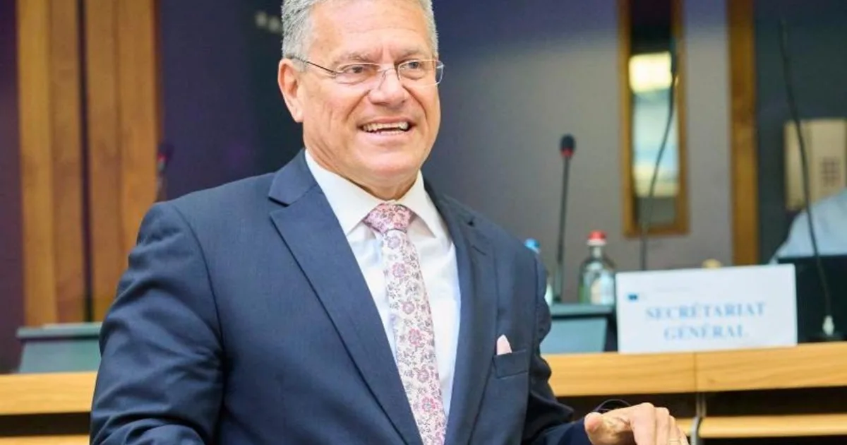 Šefčovič: Ak nechceme zatvárať vysoké pece, znížme dovoz ocele o polovicu