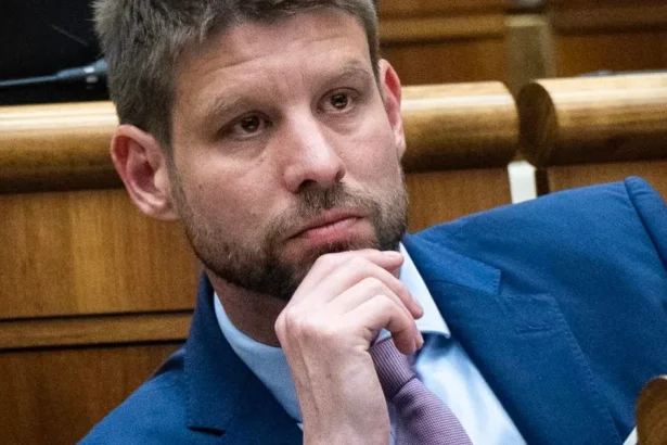 Slovensko podľa premiéra: jeho výroky vyvolávajú otázky