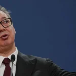 „Srbsko, alebo mafia.“ Vučić vyhlásil predčasné voľby, očakáva sa napätá volebná noc
