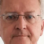 Štátneho tajomníka Slobodníka zrazilo auto, je na JIS