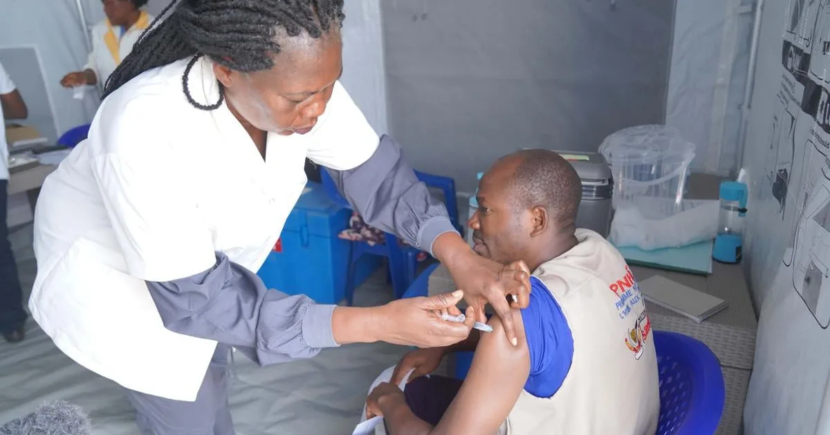 V epicentre eboly v Konžskej dem. republike začali očkovať zdravotníkov vakcínou Ervebo