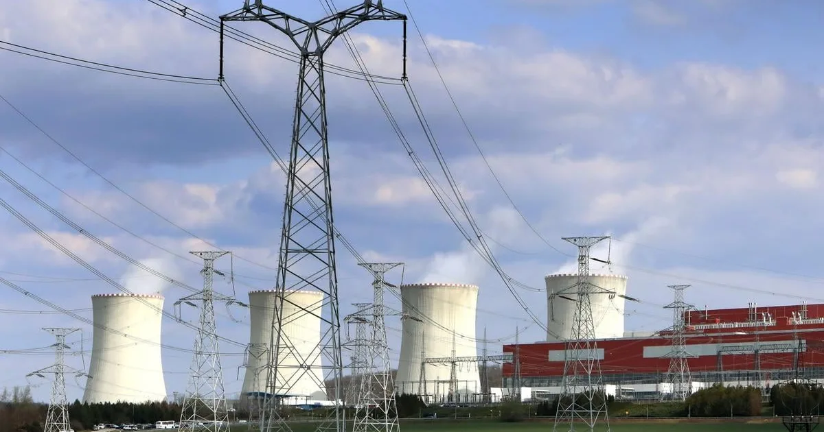 Veľké energetické projekty sú stávky. Problém nastáva, keď sa staví so štátnymi peniazmi.